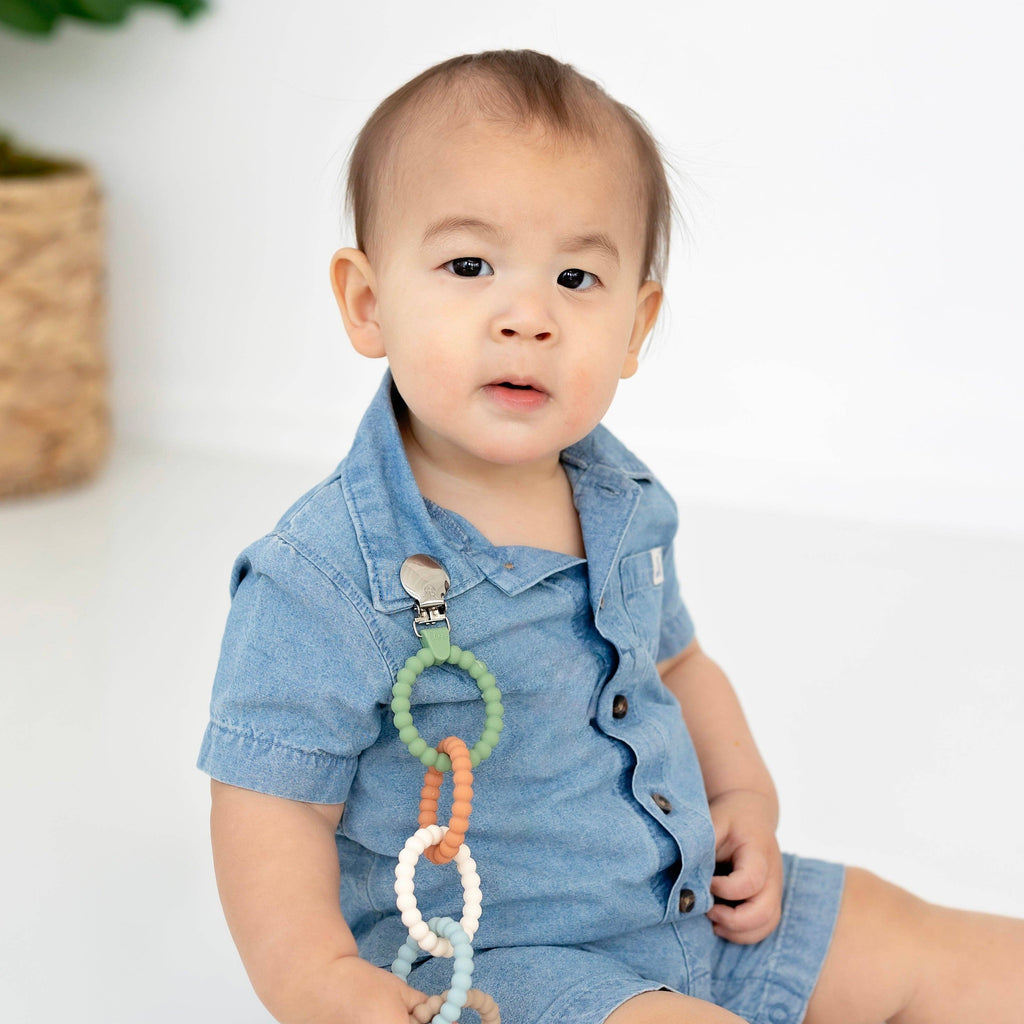 Cutie Clinks { Multiple Color Options }