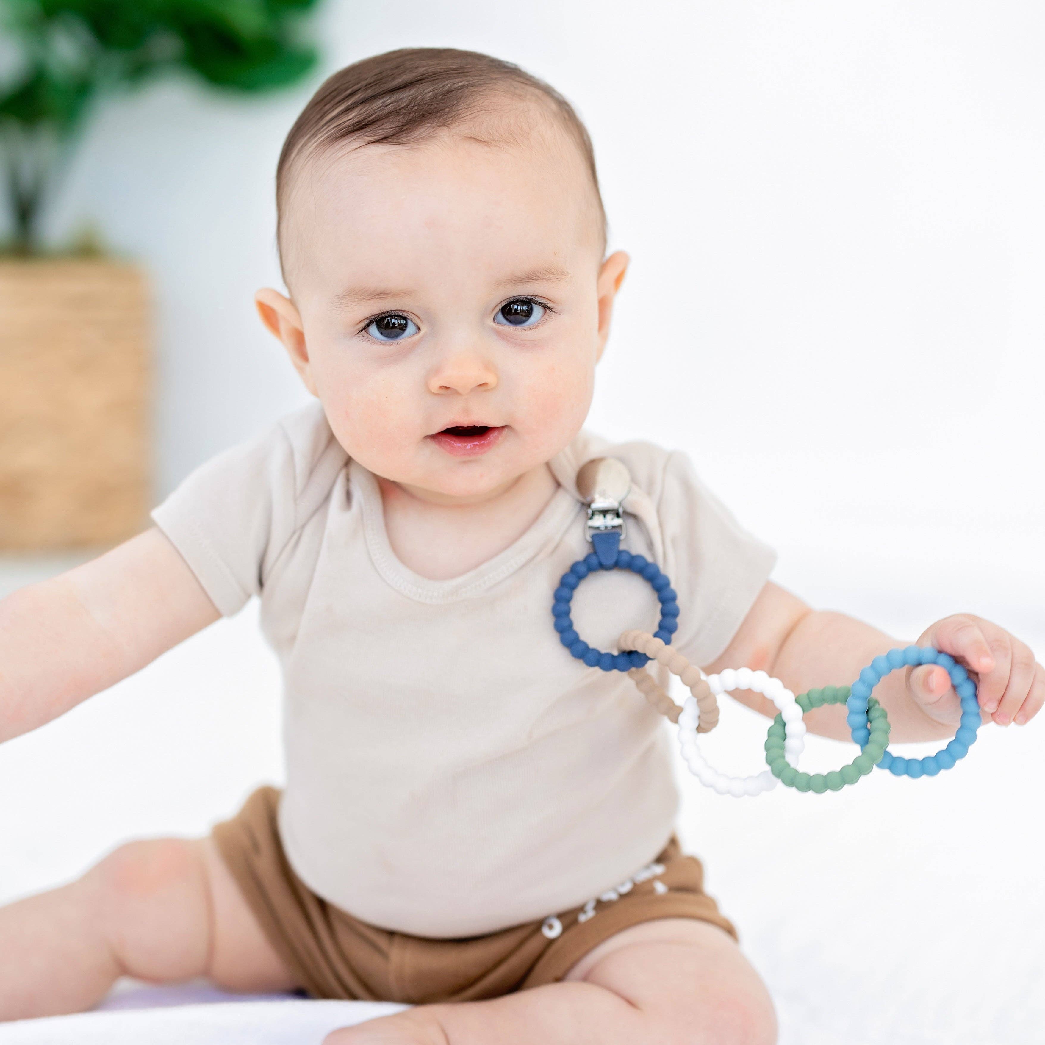 Cutie Clinks { Multiple Color Options }